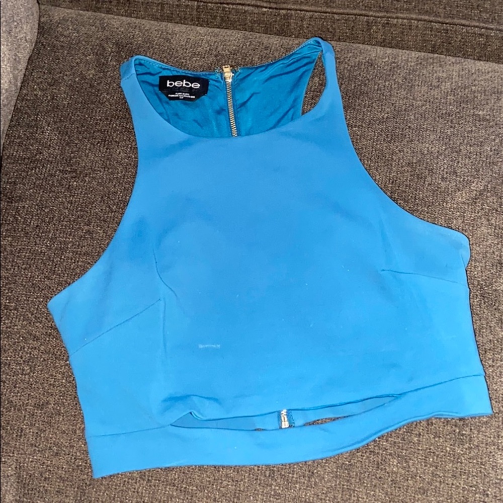 Tops - Picture 2 of 4